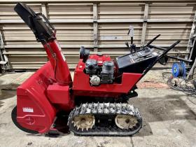 除雪機　ホンダ HS980 家庭用9馬力ガソリン  エンジン始動良好