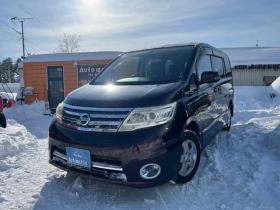 セレナ　ハイウェイスター 4WD 2000 5Dr