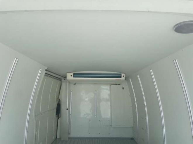 ハイエースバン2.8 中温冷凍バン ロング ディーゼルターボ 4WD　 2800