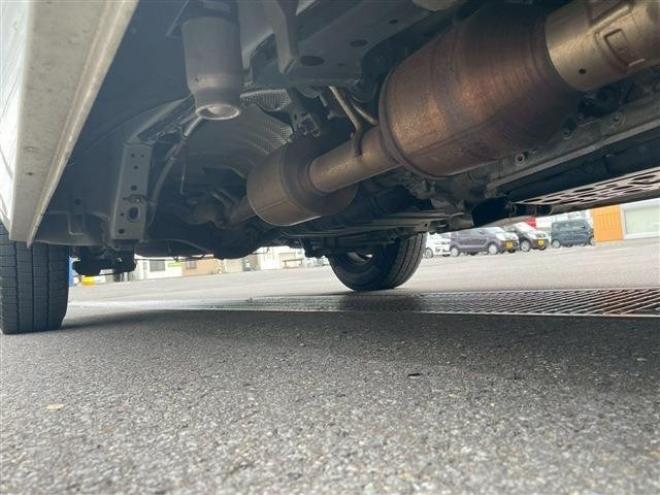 ハイエースバン2.8 中温強化冷凍バン ロング ディーゼルターボ 4WD　 2800