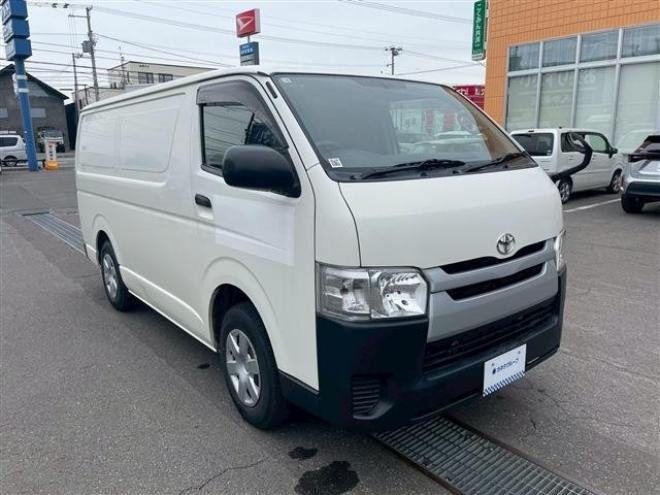 ハイエースバン2.8 中温強化冷凍バン ロング ディーゼルターボ 4WD　 2800