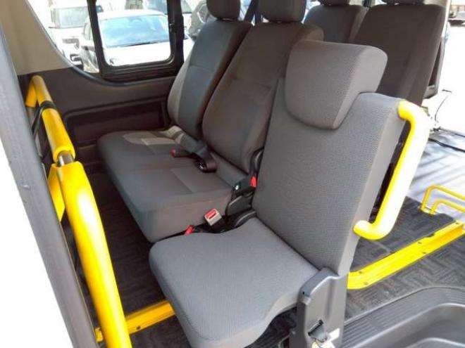 ハイエースバン3.0 ウェルキャブ Cタイプ ロング ディーゼルターボ 4WD　(レジアスエース) 福祉車両 3000