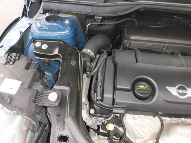 ミニクロスオーバー クーパーS オール4　 正規輸入車 4WD 1600