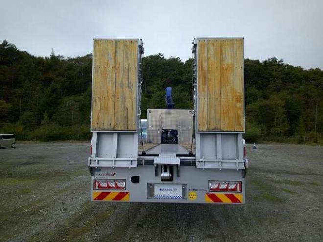 プロフィアセルフクレーン付 2DG-FS1AHE タダノ　 2WD 8860