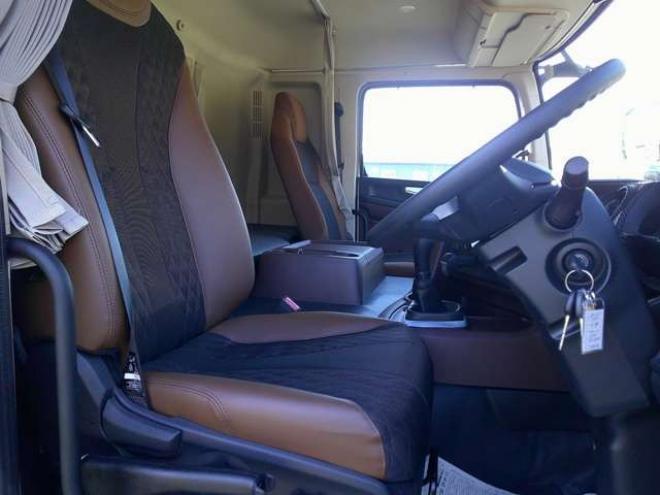 プロフィアミキサー　2DG-FS1AGE カヤバ　 2WD 8860