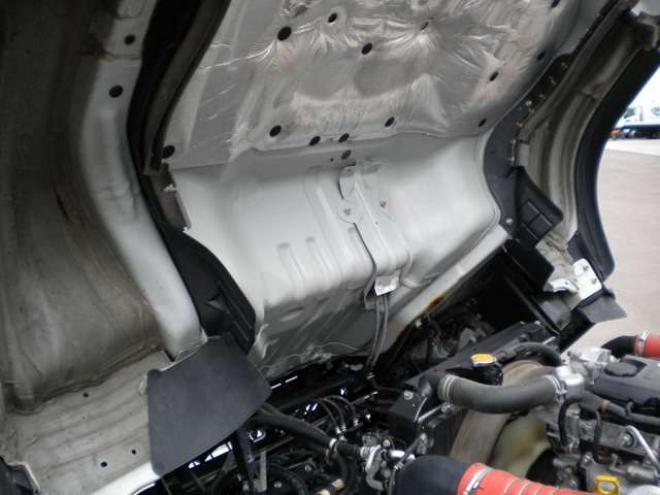 エルフ平ボディ　2PG-NPS88AR　 4WD 2990