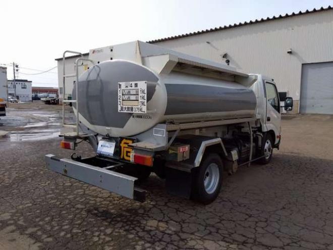 トヨエースタンクローリー　TKG-XZU685 極東開発工業　 4WD 4000