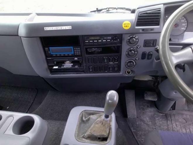 ファイター平ボディコンテナ専用車　QKG-FK62FZ　 2WD 7540