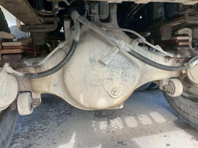 プロフィアミキサー　QPG-FS1AKDA カヤバ　 2WD 8860