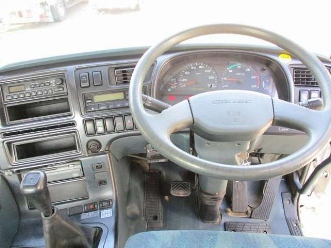 ビッグサム平ボディ　KL-CG48ZVX　 2WD 13070