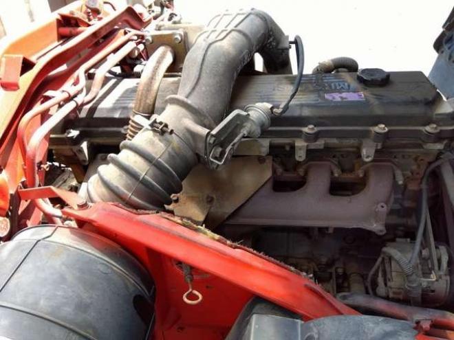 ファイター深ダンプ　KK-FK61HH 新明和工業　 2WD 8200