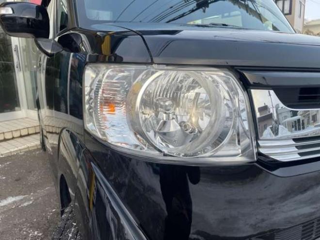 N-BOXスラッシュ X ターボパッケージ 4WD　1年走行距離無制限保証付/Bluetooth/純正8インチナビ・フルセグTV/バックカメラ/ETC/冬タイヤ装着/純正アルミホイール夏タイヤ付き/LEDフォグ/HIDヘッドライト/ステアリングヒーター/シートヒータ/法定整備/修復歴無 660