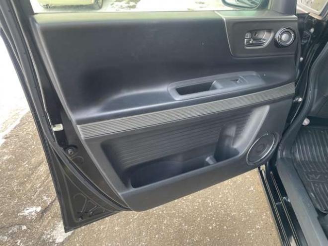 N-BOXスラッシュ X ターボパッケージ 4WD　1年走行距離無制限保証付/Bluetooth/純正8インチナビ・フルセグTV/バックカメラ/ETC/冬タイヤ装着/純正アルミホイール夏タイヤ付き/LEDフォグ/HIDヘッドライト/ステアリングヒーター/シートヒータ/法定整備/修復歴無 660