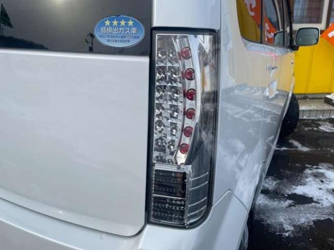 eKワゴンMX 4WD　1年走行距離無制限保証付/4速AT/ナビ/冬タイヤ装着/アルミホイール付き夏タイヤ付き/エンジンスターター/キーレス/シートヒーター/シートカバー/車検整備2年付き/法定整備/修復歴無し 660