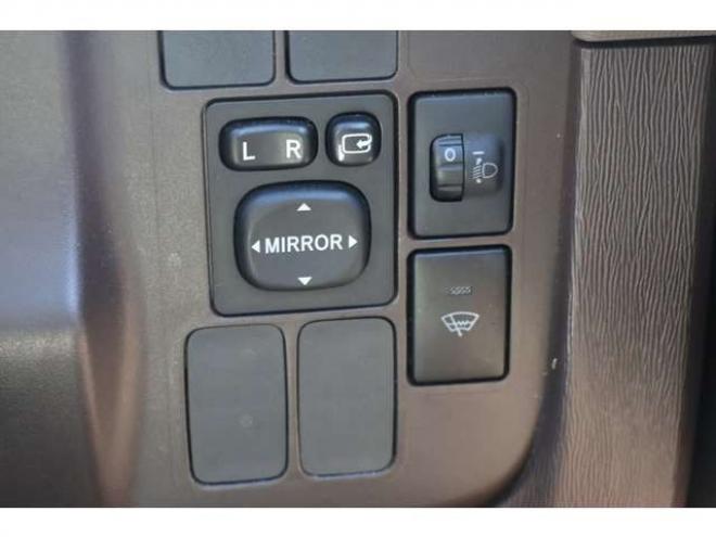 パッソ1.0 X 4WD　検2年　キーレス　自社　ローンカノウ 1000