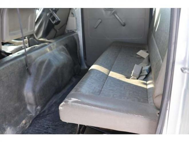 アトラス3.0 ダブルキャブ フルスーパーロー ディーゼルターボ 4WD　検1年　キーレス　MT 3000