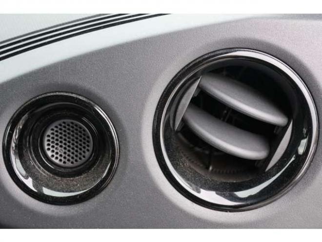 bB1.3 Z Xバージョン 4WD　検2年　ワンオーナー　自社　ローンカノウ 1300