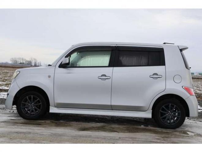 bB1.3 Z Qバージョン 4WD　検2年　社外ホイール　スタッドレス　HDD付社外ナビ　自社　ローンカノウ 1300