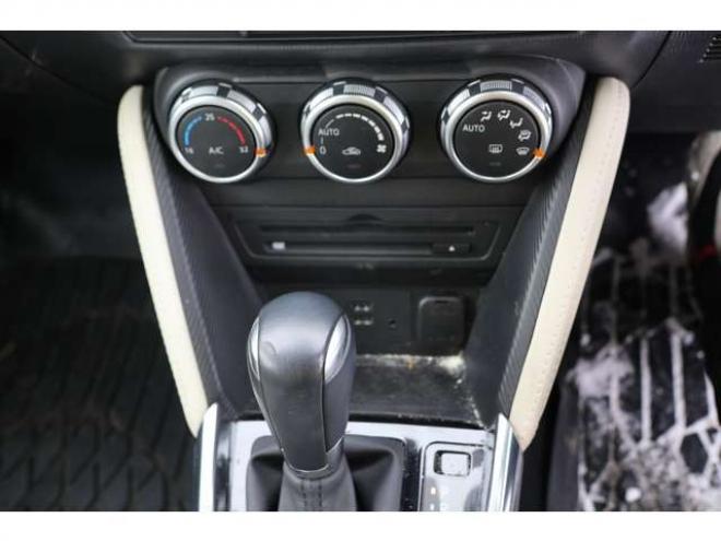 デミオ1.5 XD ツーリング Lパッケージ ディーゼルターボ　検2年　ターボ　革シート　TV　自社　ローンカノウ 4WD 1500