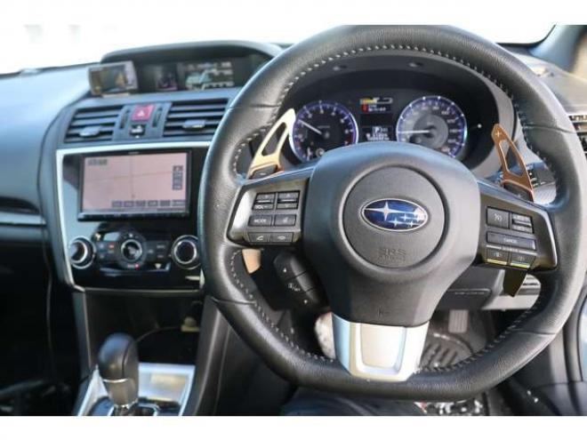 レヴォーグ1.6 GT 4WD　検R8/4　社外マフラー　社外ナビ　フルセグ　バックカメラ 1600