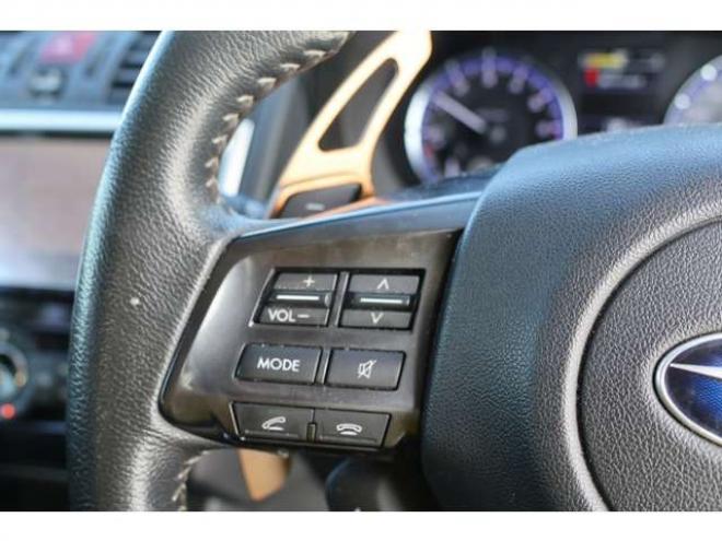 レヴォーグ1.6 GT 4WD　検R8/4　社外マフラー　社外ナビ　フルセグ　バックカメラ 1600