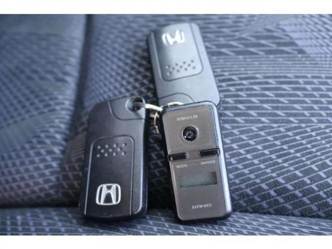 ステップワゴン2.0 スパーダ Z　検2年　自社　ローンカノウ　パドルシフト 2WD 2000