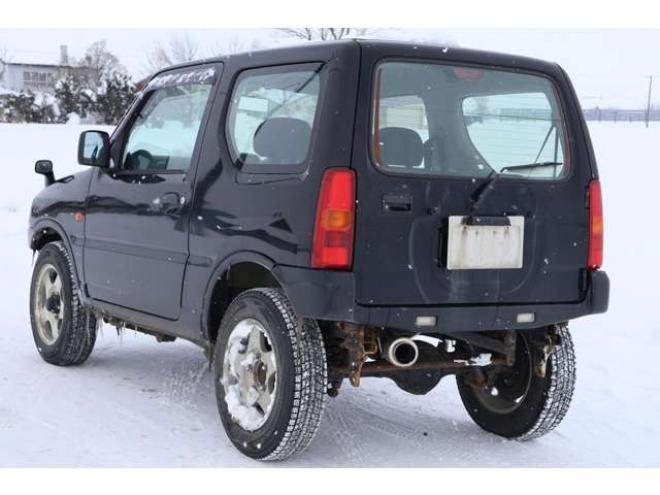 ジムニーXG 4WD　検2年　社外マフラー　スタッドレスタイヤ　自社　ローンカノウ 660