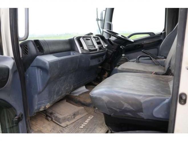 レンジャークレーン車　検1年　三段　フックイン 2WD 4700