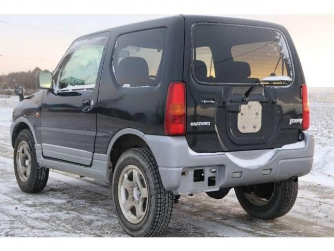 ジムニーランドベンチャー 4WD　検2年　スタッドレスタイヤ　自社　ローンカノウ 660