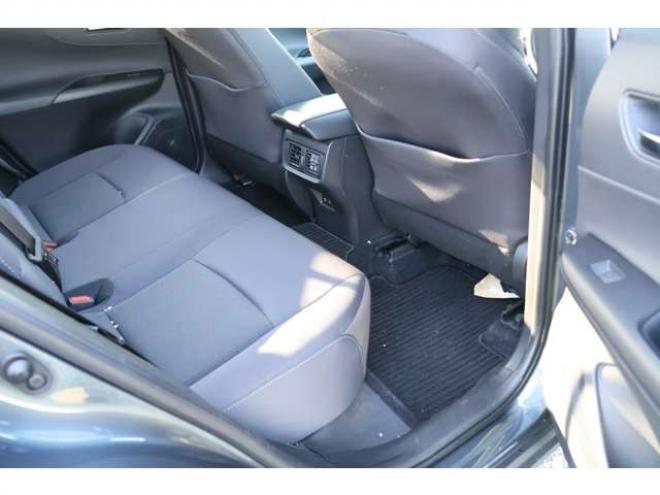 ハリアー2.0 S 4WD　検R9/7　本州仕入　バックカメラ　トヨタセーフティセンス 2000