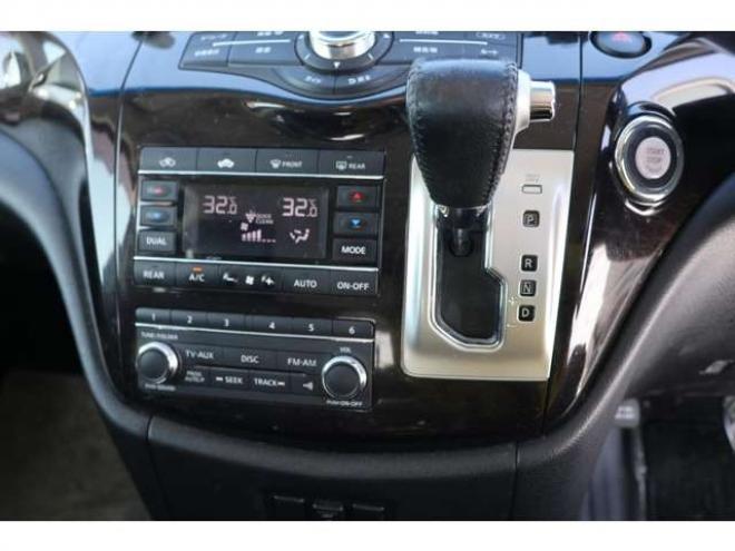 エルグランド2.5 250ハイウェイスター 4WD　検2年　ETC　アラウンドビューモニター　ブルートゥース　自社　ローンカノウ 2500