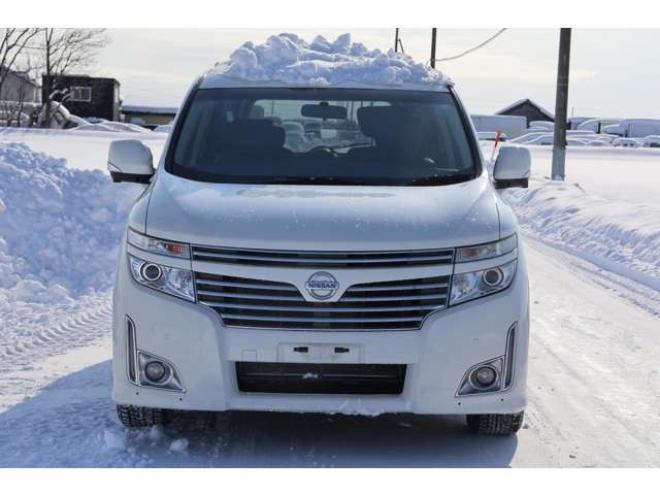 エルグランド2.5 250ハイウェイスター 4WD　検2年　ETC　アラウンドビューモニター　ブルートゥース　自社　ローンカノウ 2500