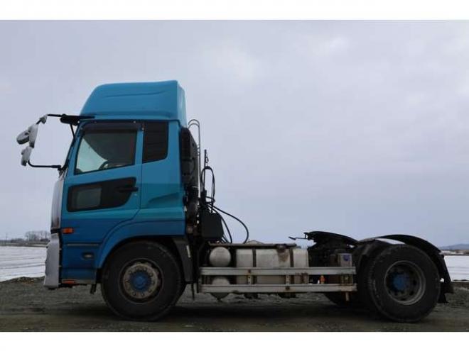 クオントラクタヘッド　検R8/2　本州仕入 2WD 11000