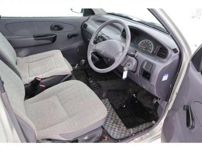 ミニカPf 4WD　検二年　5速MT　自社　ローンカノウ 660