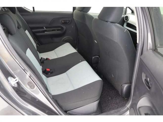 アクア1.5 S　検2年　スタッドレスタイヤ　自社　ローンカノウ 2WD 1500