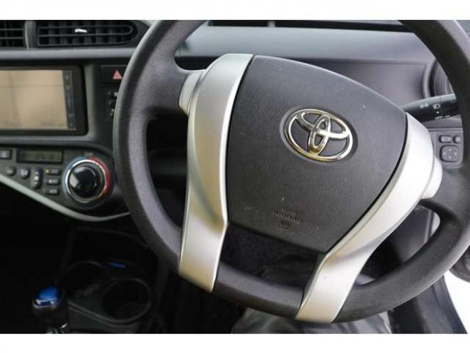 アクア1.5 S　検2年　スタッドレスタイヤ　自社　ローンカノウ 2WD 1500