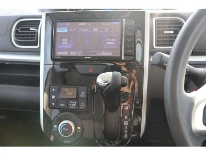 タントカスタム X SA 4WD　検2年　社外ナビ　バックカメラ　両側電動スライドドア　TV　スマートアシスト　自社　ローンカノウ 660