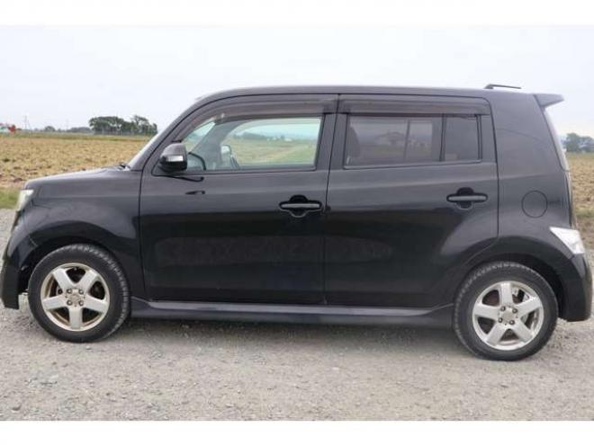 bB1.3 Z 4WD　検2年　ナビ　自社　ローンカノウ 1300