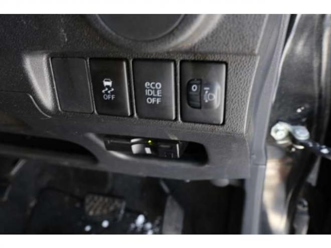 ステラL 4WD　検二年　社外ナビ　シートヒーター　TV　ETC　自社　ローンカノウ 660