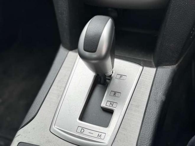 レガシィB4 2.5 GT 4WD　夏冬タイヤ　Bluetooth　19インチアルミ 2500