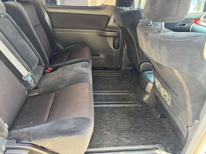 ヴェルファイア2.4 Z 4WD　両側Pスライド　フリップダウン 2400