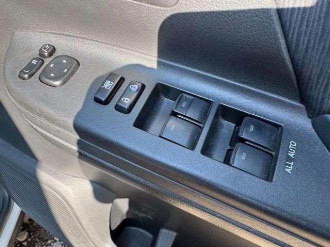 ヴェルファイア2.4 Z 4WD　両側Pスライド　フリップダウン 2400