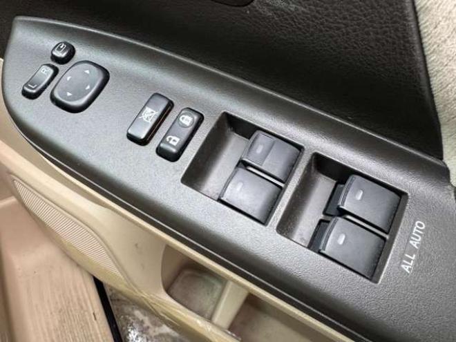 ヴェルファイア2.4 X 4WD　夏冬タイヤ　ナビ　TV　Bカメラ　Bluetooth　Pスライド　Egスターター 2400