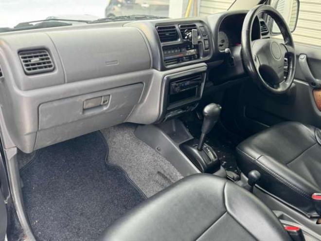 ジムニーKANSAI 4WD　夏冬タイヤ 660