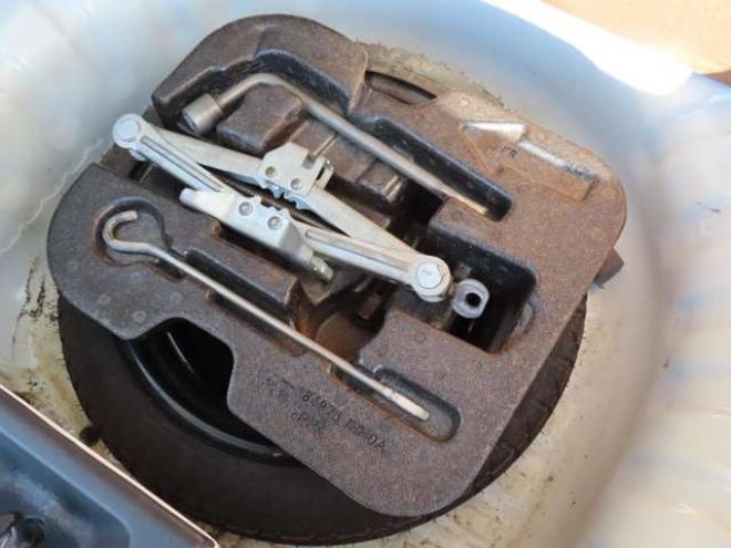 マーチ1.5 NISMO S　HKS車高調・HKSマフラー・16インチAW・5速MT・ナビ・TV・Bluetooth 2WD 1500