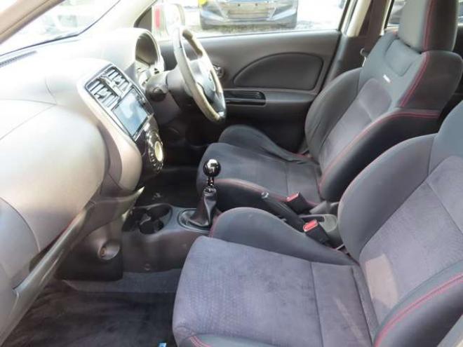 マーチ1.5 NISMO S　HKS車高調・HKSマフラー・16インチAW・5速MT・ナビ・TV・Bluetooth 2WD 1500