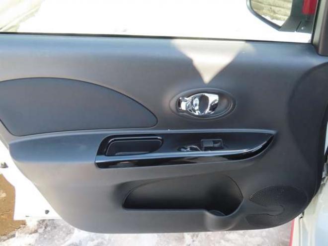 マーチ1.5 NISMO S　HKS車高調・HKSマフラー・16インチAW・5速MT・ナビ・TV・Bluetooth 2WD 1500