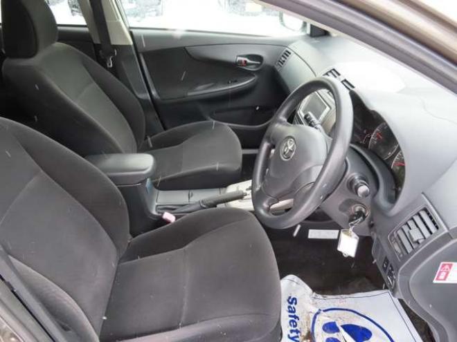 カローラフィールダー1.5 X HIDリミテッド 4WD　夏冬タイヤ付き・ナビ・TV・ETC 1500