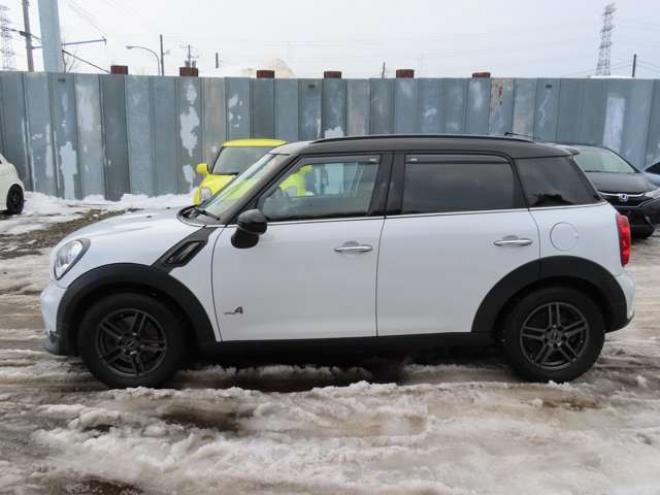 ミニクロスオーバー クーパーS オール4　HID・ETC・スタッドレス・ポリマーコーティング 正規輸入車 4WD 1600