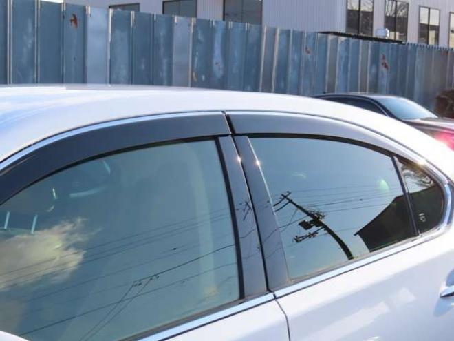 レクサスLS 460 バージョンC Iパッケージ　エンジンスターター・ETC・ステアリングヒーター・シートヒーター・革シート・クルーズコントロール 2WD 4600